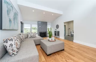 Photo #4: OC24066318 Listing 