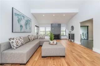 Photo #5: OC24066318 Listing 