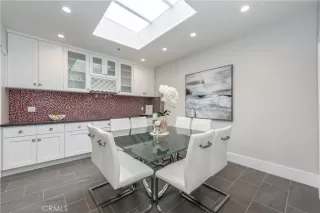 Photo #6: OC24066318 Listing 