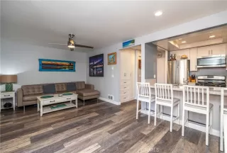 Photo #5: OC24066592 Listing 