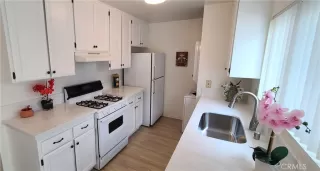 Photo #3: OC24067408 Listing 