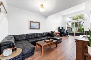 Photo #6: OC24067953 Listing 