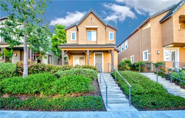 MLS: OC24068174 Condo For Sale