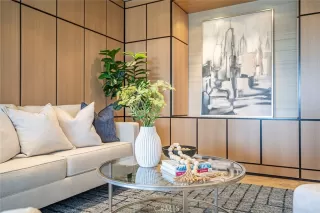 Photo #2: OC24068313 Listing 