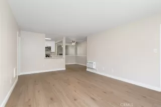 Photo #2: OC24068783 Listing 