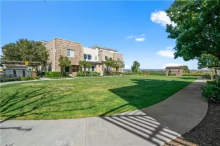 Photo #3: OC24068805 Listing 