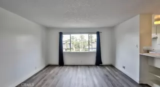 Photo #4: OC24068898 Listing