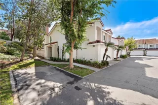 Photo #1: OC24068983 Listing 