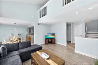 Photo #6: OC24068983 Listing 