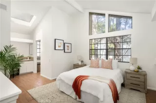 Photo #3: OC24068989 Listing 