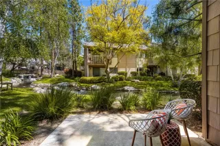 Photo #4: OC24068989 Listing 