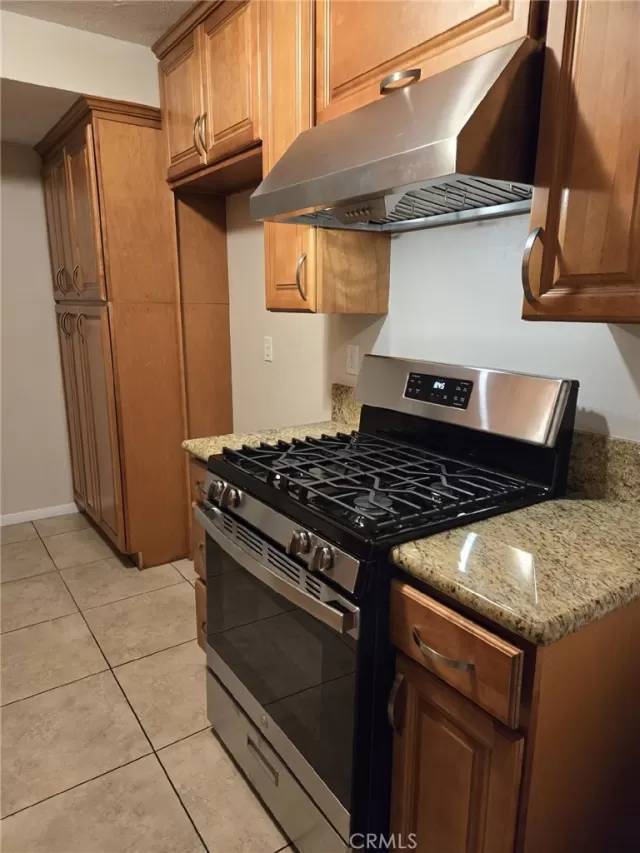 MLS: OC24069053 Condo For Sale