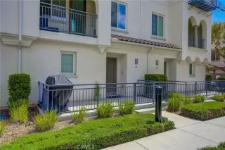 Photo #1: OC24069221 Listing 