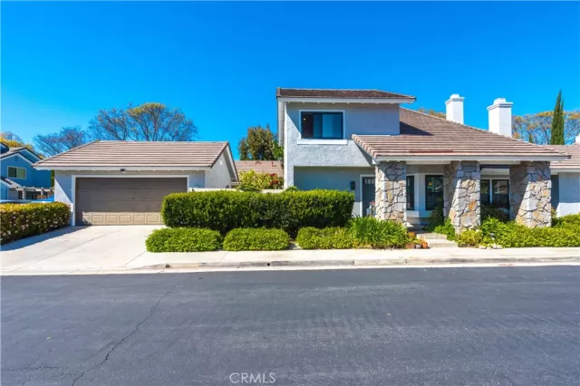 MLS: OC24069241 Condo For Sale