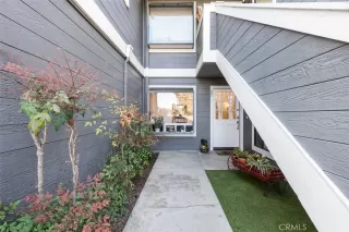 Photo #1: OC24069527 Listing