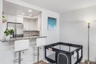 Photo #5: OC24069527 Listing