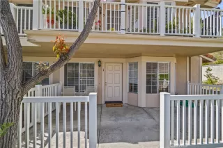 Photo #5: OC24069580 Listing 