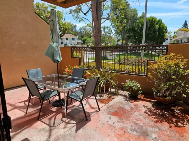 MLS: OC24069600 Condo For Sale