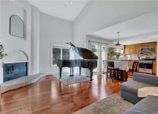 Photo #5: OC24069881 Listing