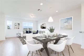 Photo #2: OC24069934 Listing 