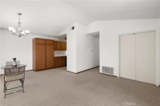 Photo #4: OC24069997 Listing