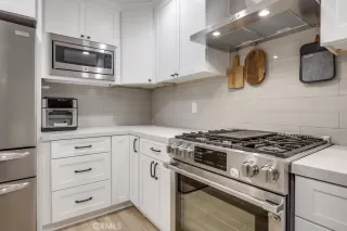 Photo #4: OC24070157 Listing