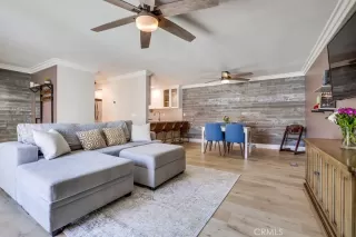 Photo #5: OC24070157 Listing