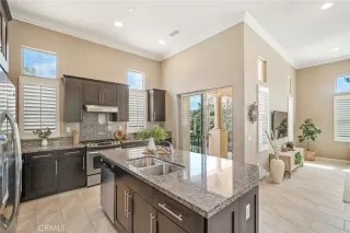 Photo #6: OC24070314 Listing