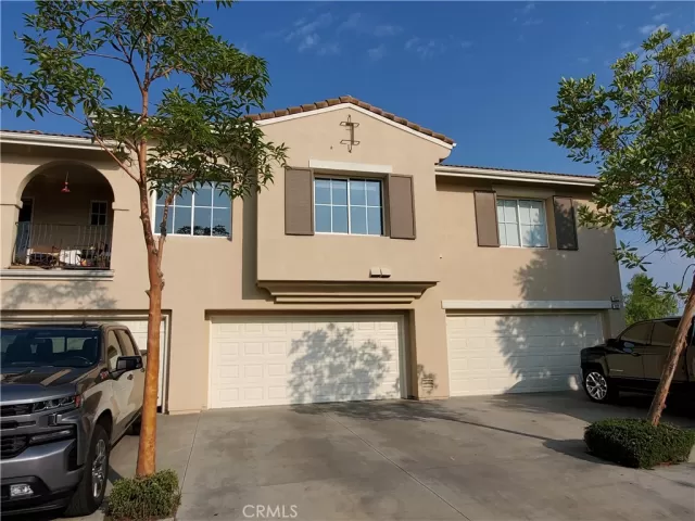 MLS: OC24070622 Condo For Sale