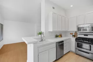 Photo #3: OC24070781 Listing 