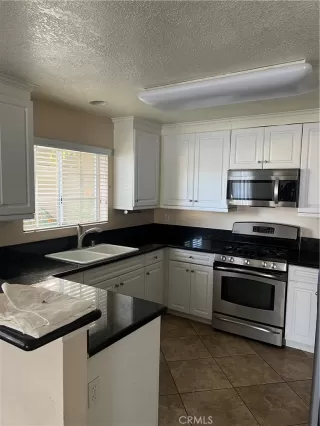 Photo #5: OC24070795 Listing