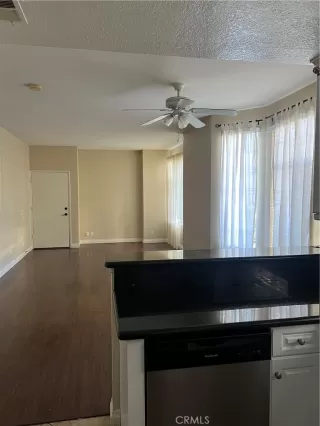 Photo #6: OC24070795 Listing