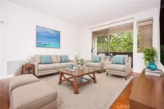 Photo #2: OC24070952 Listing 