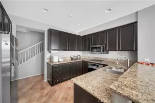 Photo #4: OC24071234 Listing 