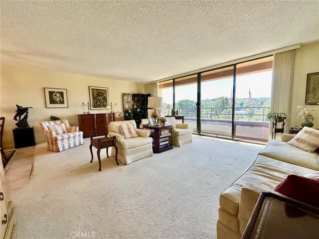 MLS: OC24071498 Condo For Sale