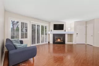 Photo #4: OC24071881 Listing 