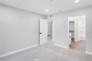 Photo #6: OC24072076 Listing 