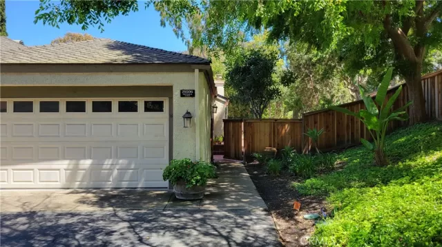 MLS: OC24072646 Condo For Sale