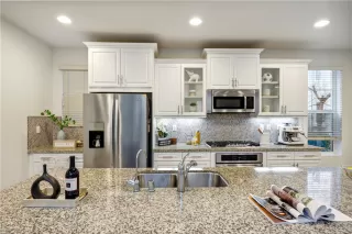 Photo #4: OC24072726 Listing 