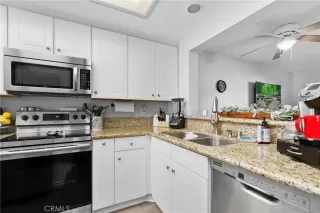 Photo #4: OC24073001 Listing