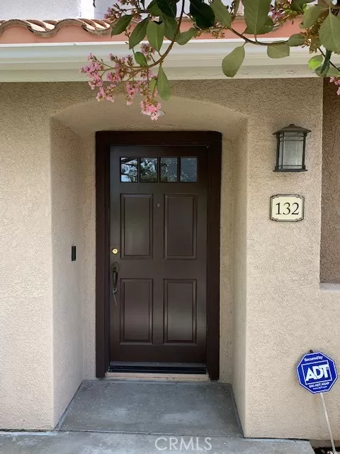 MLS: OC24073335 Condo For Sale