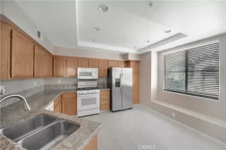 Photo #3: OC24073535 Listing