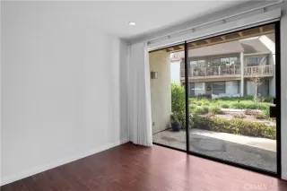 Photo #5: OC24073662 Listing 