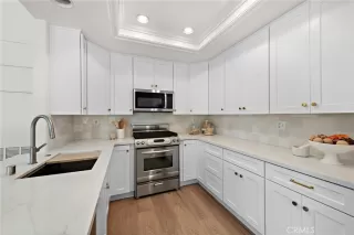 Photo #5: OC24073685 Listing