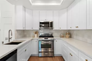 Photo #6: OC24073685 Listing