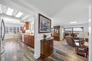 Photo #2: OC24073786 Listing