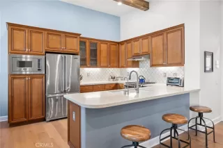 Photo #4: OC24073940 Listing 