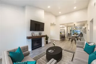 Photo #5: OC24073983 Listing 