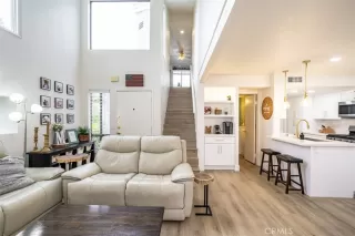 Photo #6: OC24074143 Listing 