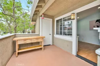 Photo #2: OC24074158 Listing